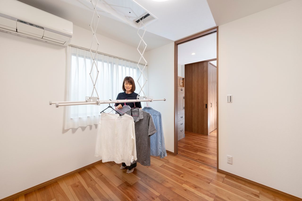 近藤建設 【平屋/2000万円台/20坪台/建て替え/間取り図】収納以外も活躍！ロフトを配した勾配天井LDKのゆとりある家の建築実例画像6