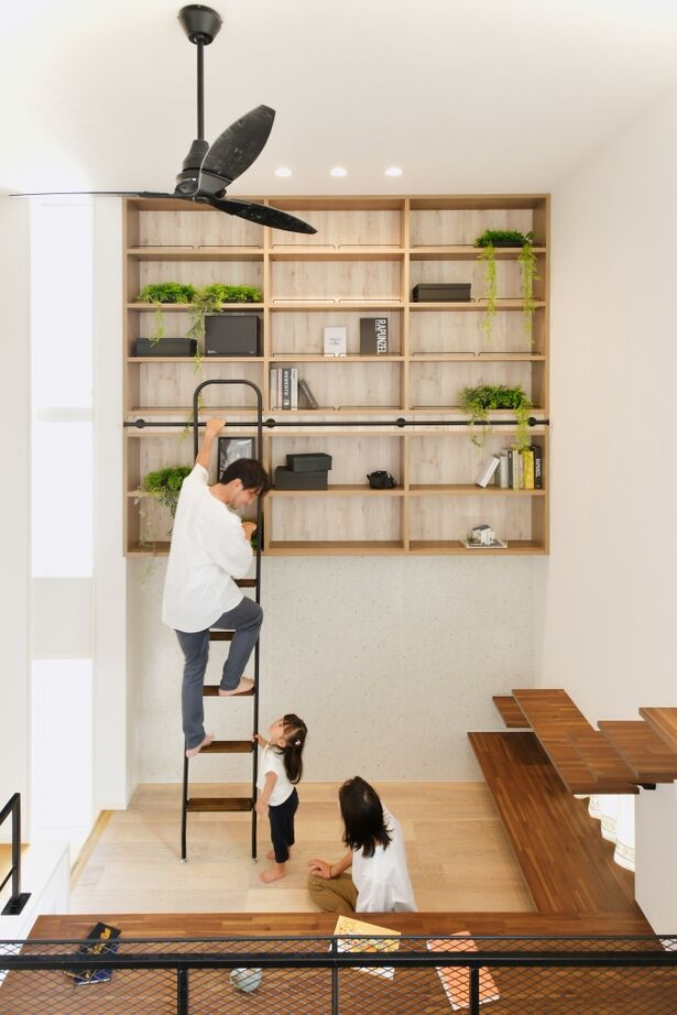 近藤建設 【3000万円台/40坪台/キャットウォーク/間取り図】吹き抜けを通しリビングと繋がるスキップフロアのある家の建築実例画像2