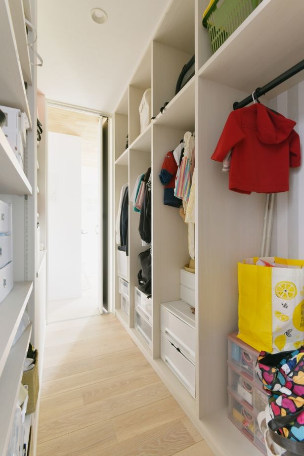 近藤建設 【3000万円台/40坪台/キャットウォーク/間取り図】吹き抜けを通しリビングと繋がるスキップフロアのある家の建築実例画像10