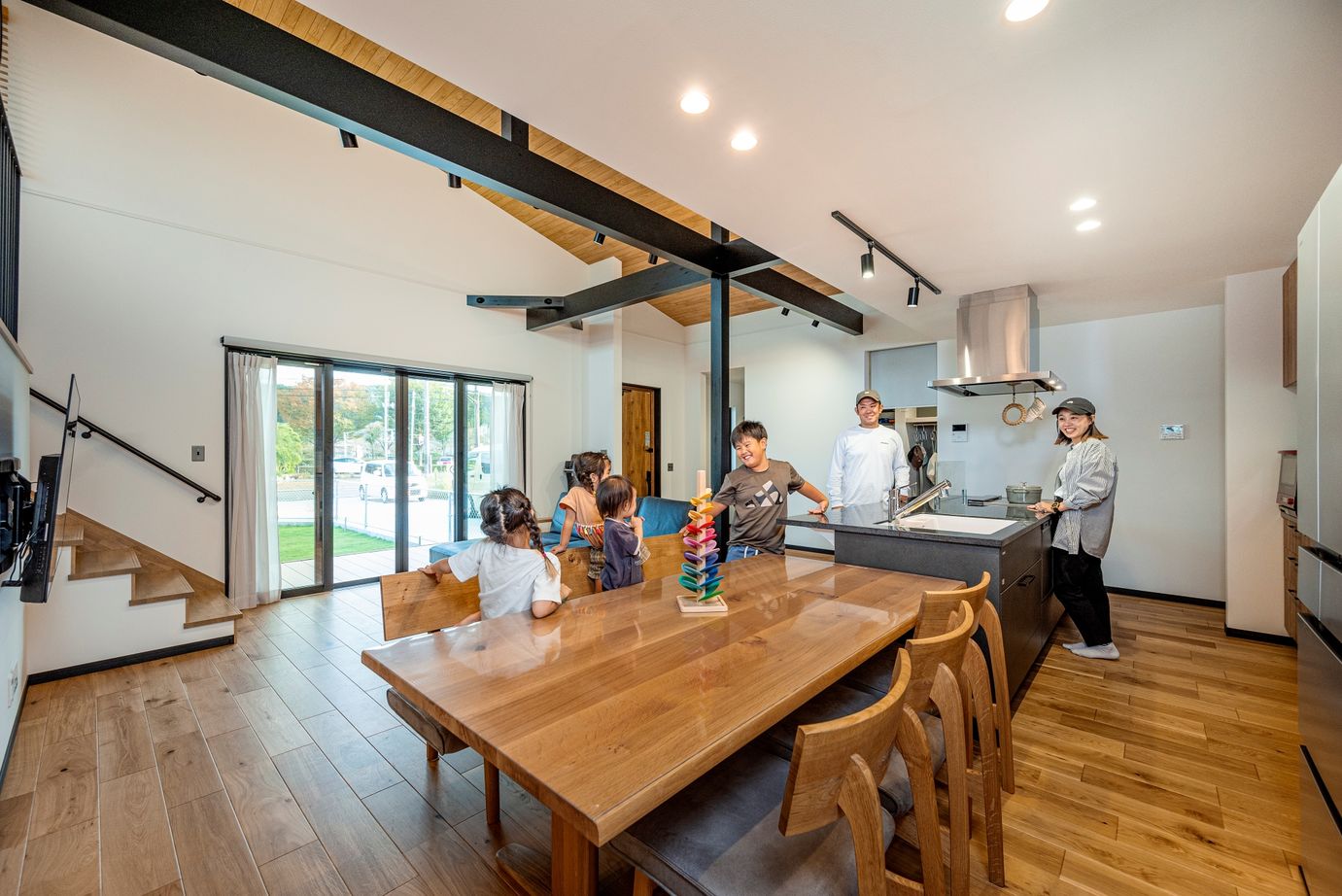 近藤建設 【平屋/2000万円台/30坪/間取り図】建築士の提案に感動。土間玄関と繋がるリビングとスキップフロアの家。の建築実例画像4