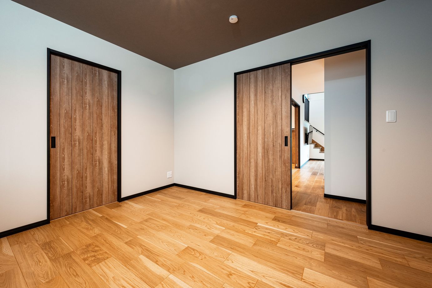 近藤建設 【平屋/2000万円台/30坪/間取り図】建築士の提案に感動。土間玄関と繋がるリビングとスキップフロアの家。の建築実例画像13