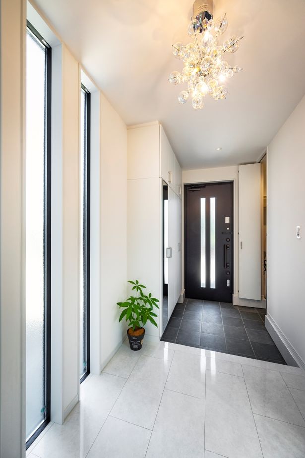 近藤建設 【3000万円台/40坪台/車2台/間取り図】効率いい一直線の動線に満足！家とつながるビルトインガレージハウスの建築実例画像10