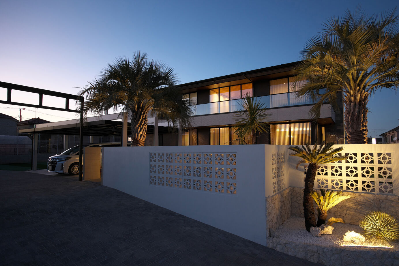 近藤建設 【4000万円～/60坪台/間取り図】7人家族が自然に集い各々でリラックス。南国リゾートホテルみたいな家。の建築実例画像4