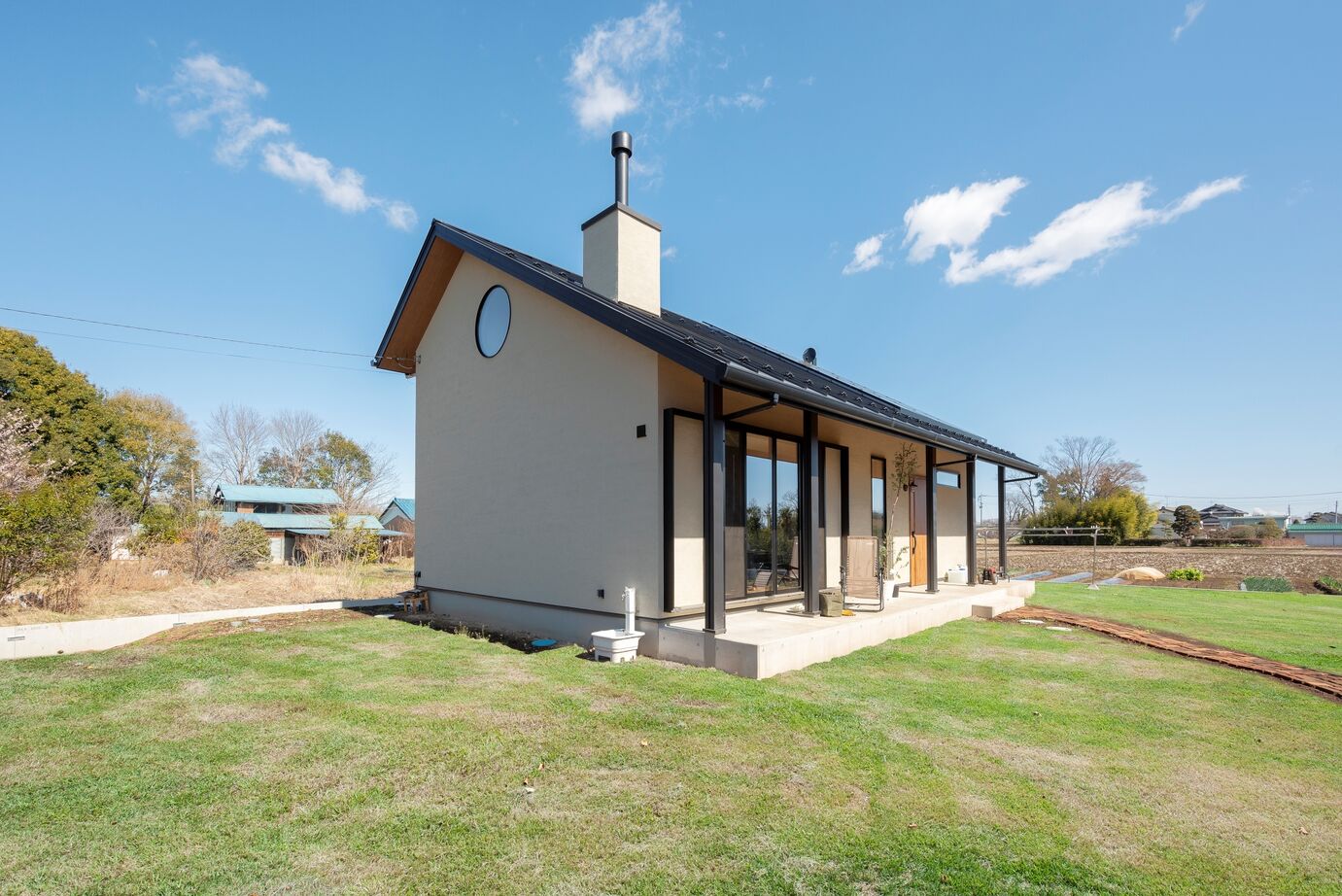 近藤建設 【2000万円台/30坪台/間取り図/薪ストーブ】コーヒー片手に自然を感じ、くつろぐ。まるで別荘のような家の建築実例画像2