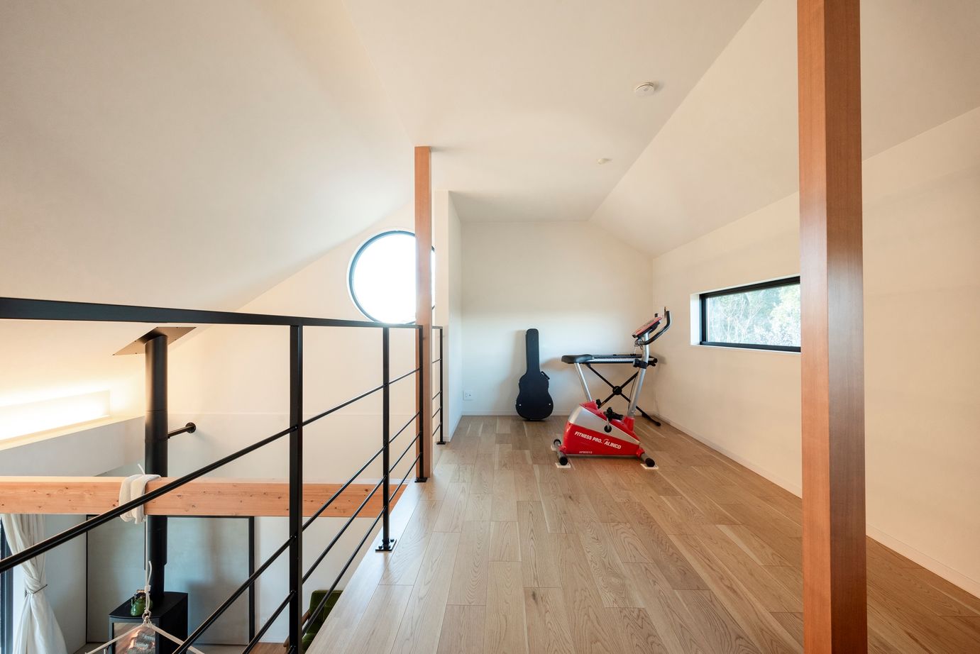 近藤建設 【2000万円台/30坪台/間取り図/薪ストーブ】コーヒー片手に自然を感じ、くつろぐ。まるで別荘のような家の建築実例画像17