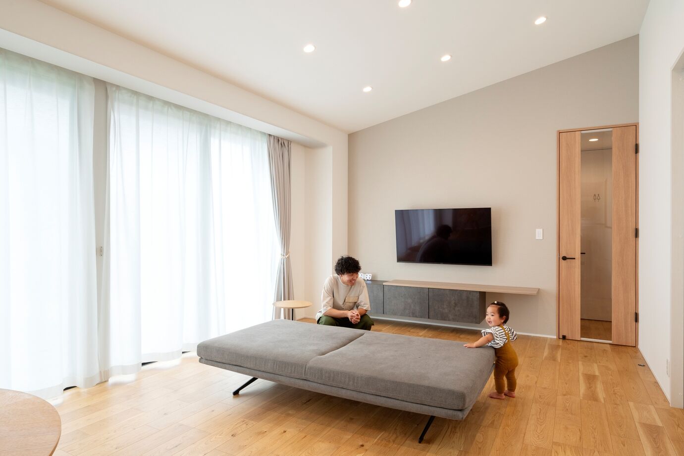 近藤建設 【平屋/2000万円台/30坪台/間取り図】黒×木目のモダンなカフェ風の家。綿密な収納＆動線計画で家事効率もUPの建築実例画像7