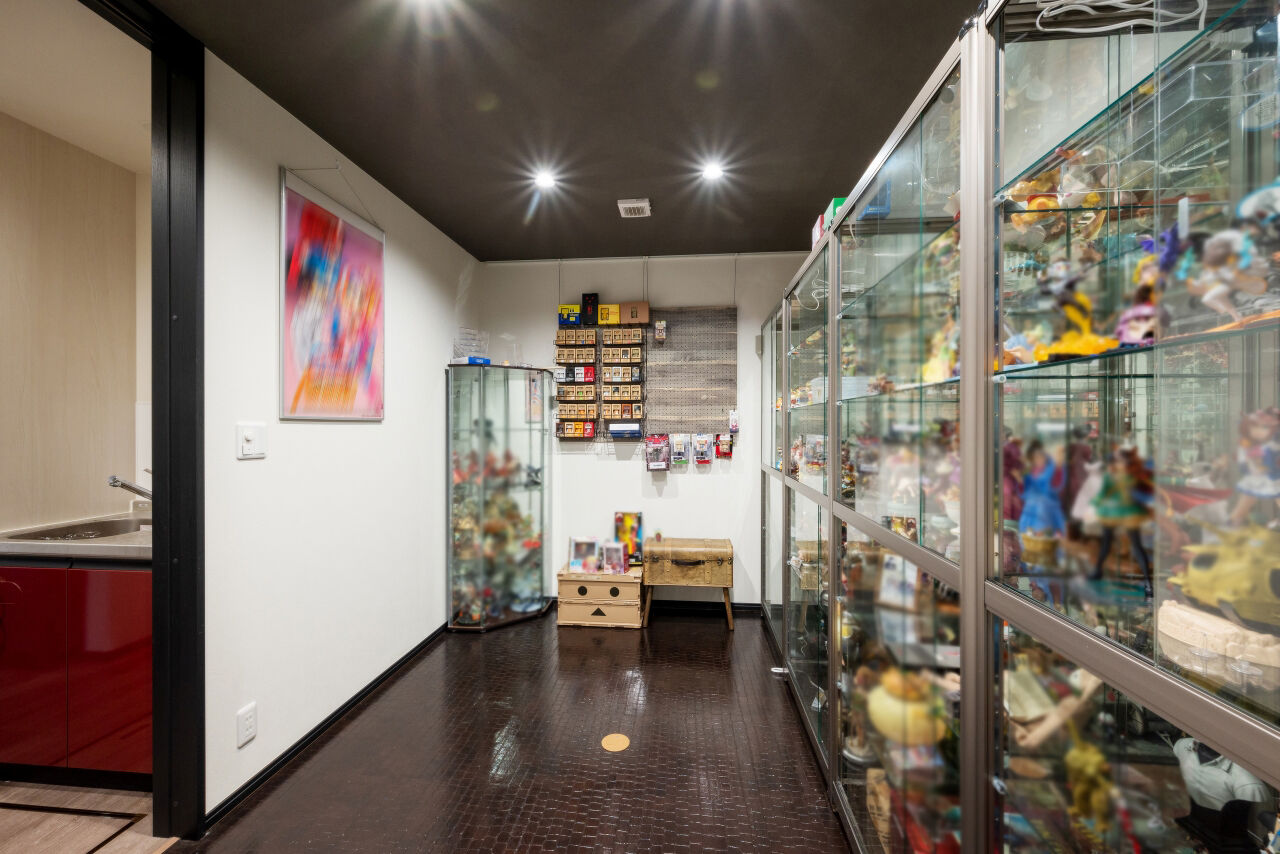 近藤建設 【3000万円台/50坪台/書庫/造作/間取り図】飾り楽しむ趣味の部屋。窓の少ない図書館のような本棚のある家の建築実例画像3