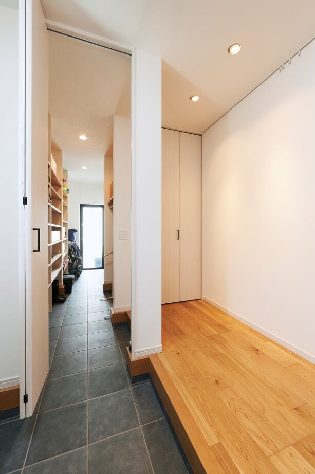 近藤建設 【3000万円台/40坪台/間取り図】ZEHを超える断熱等級7の家。魅力と要望たっぷりなモデルハウスのような家の建築実例画像10