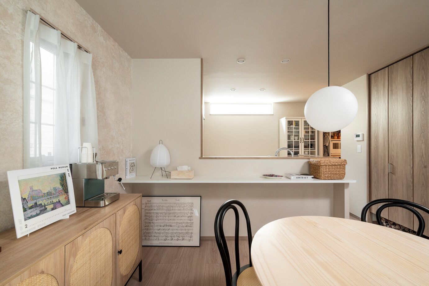 近藤建設 【2000万円台/30坪台】ピアノや読書、シアターで映画鑑賞も。趣味を楽しむオーガニックモダンスタイルの家の建築実例画像7