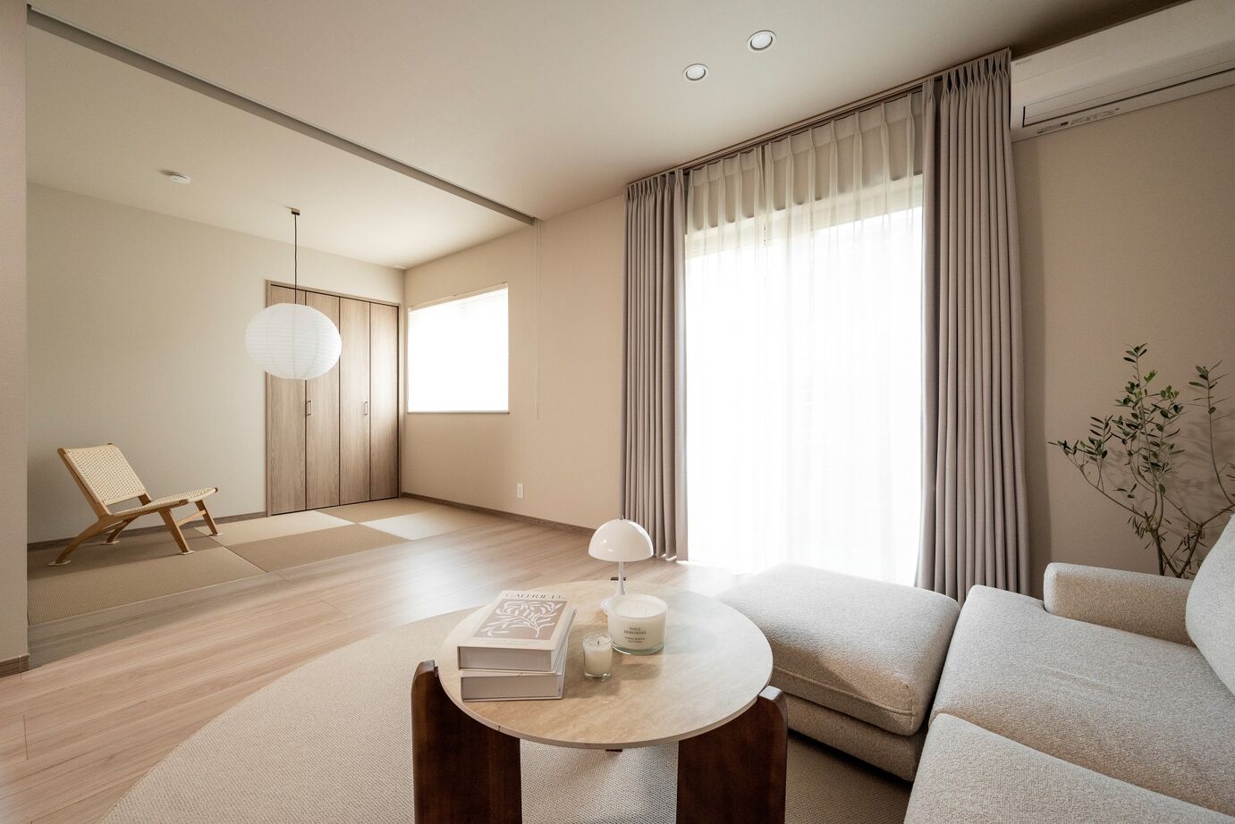 近藤建設 【2000万円台/30坪台】ピアノや読書、シアターで映画鑑賞も。趣味を楽しむオーガニックモダンスタイルの家の建築実例画像9