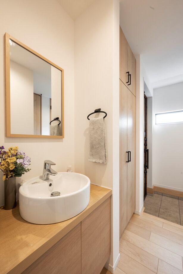 近藤建設 【2000万円台/30坪台/平屋風/間取り図】「今の快適」と「将来の夢」を詰め込んだ、平屋風＆家事ラクの家の建築実例画像8