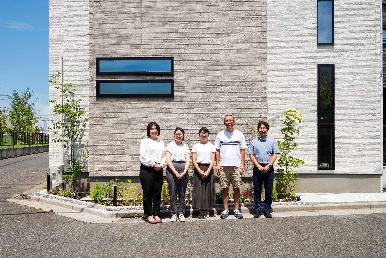 近藤建設 【2000万円台/30坪台/書斎/間取り図】昼は公園の緑、夜は間接照明の光が癒しに。趣味も暮らしも楽しむ家の建築実例画像10