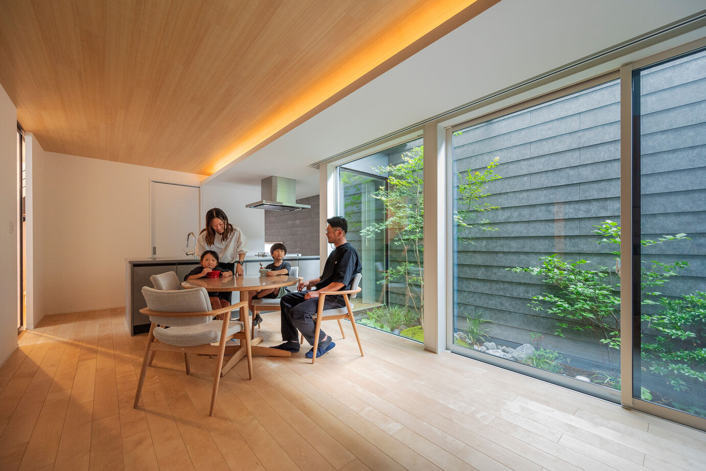 近藤建設 【2000万円台/30坪台/土間/ヌック/間取り図】全てのこだわりをフルオーダーで！家族に心地よい和モダンの家の建築実例画像2