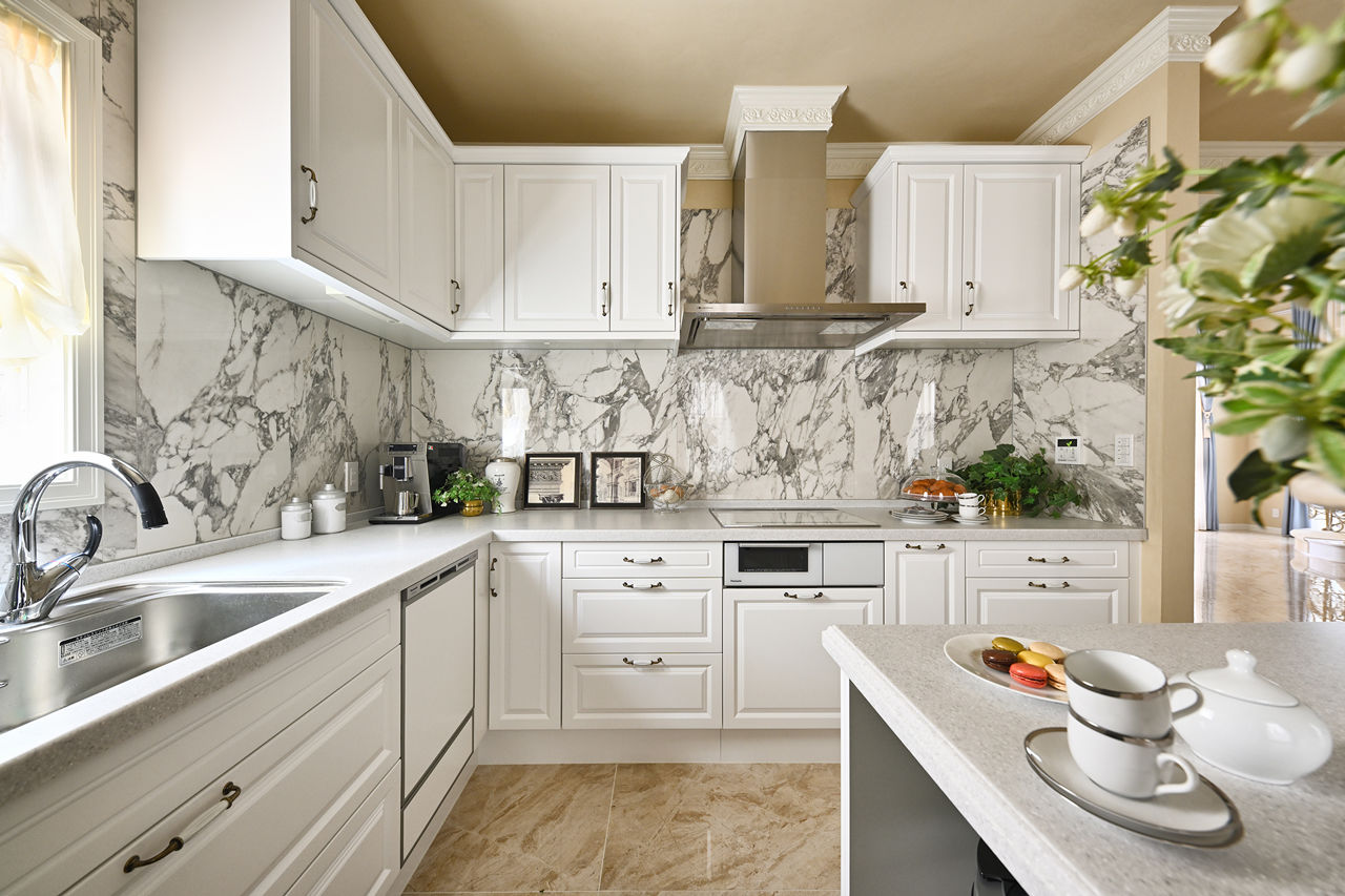 ノアデザインインク 【輸入住宅／お城のような家】インテリアまでこだわり抜いた理想の空間。ホテルライクな気品あふれる邸宅の建築実例画像5