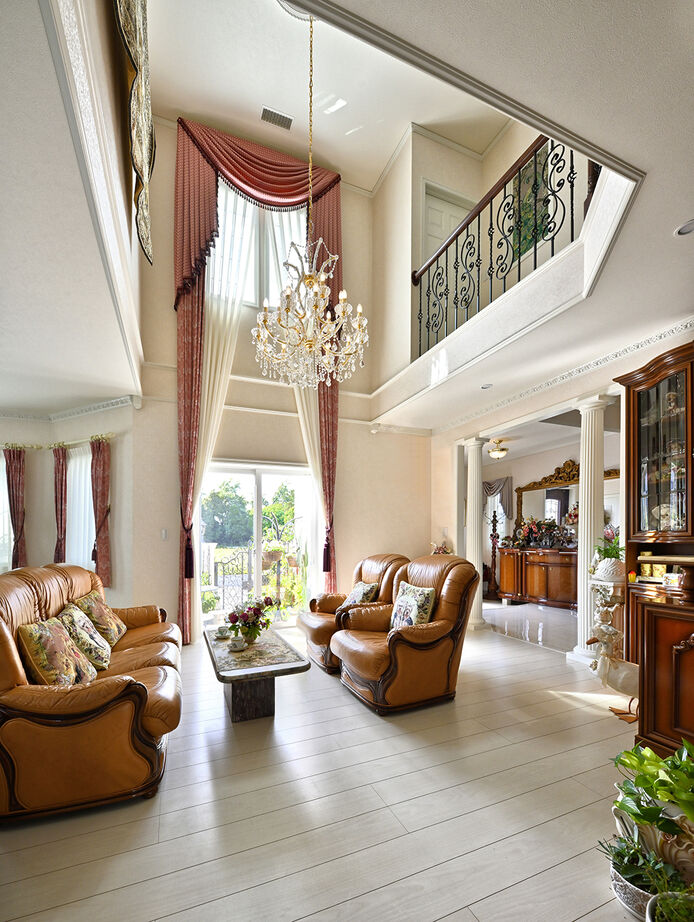 ノアデザインインク 【輸入住宅／お城のような家】大好きな薔薇に包まれて。憧れと暮らしやすさを両立した二世帯住宅の建築実例画像4