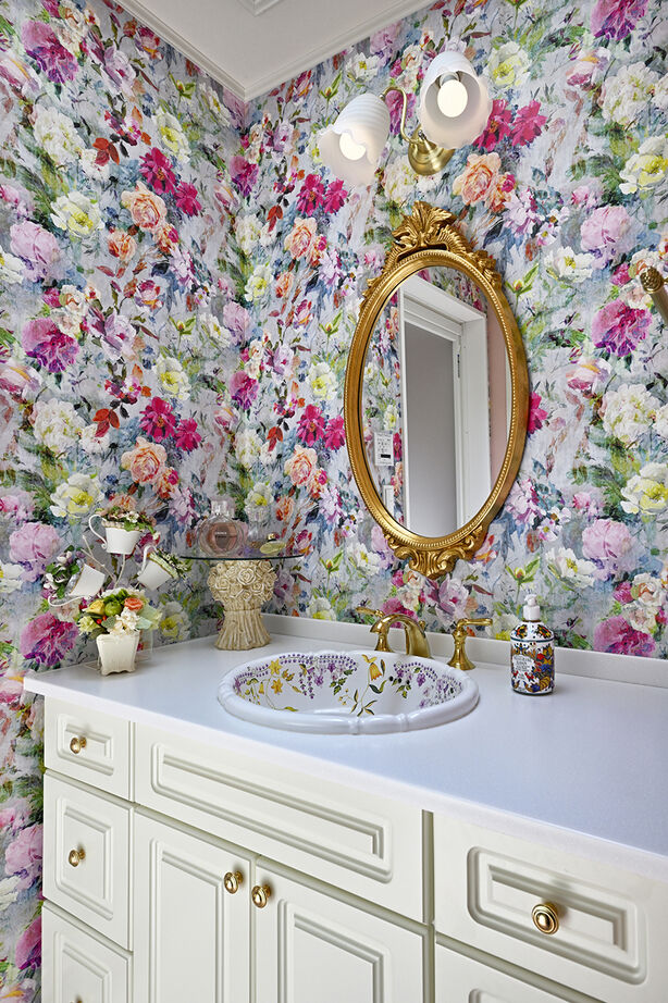 ノアデザインインク 【輸入住宅／お城のような家】大好きな薔薇に包まれて。憧れと暮らしやすさを両立した二世帯住宅の建築実例画像10