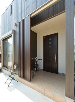 プロネット 【1000万円台/20坪台/間取り図/2階建て】カラーとアイテムが醸し出す統一感でリゾート気分を楽しむ住まいの建築実例画像9