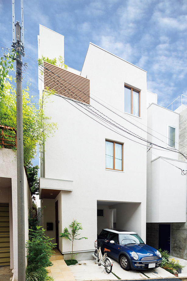 プロネット 【3000万円台/30坪台/間取り図/ビルトインガレージ】最上階リビングと屋上ガーデンでリゾート空間な住まいの建築実例画像2