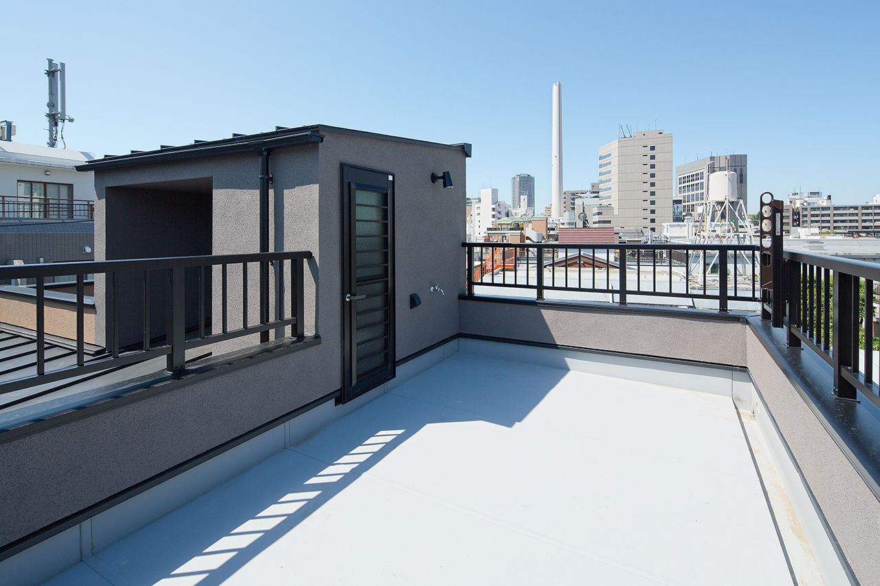 プロネット 【2000万円台/30坪台/間取り図/吹き抜け】都心でものんびりと暮らせるバルコニー付き3階建て狭小住宅の建築実例画像10