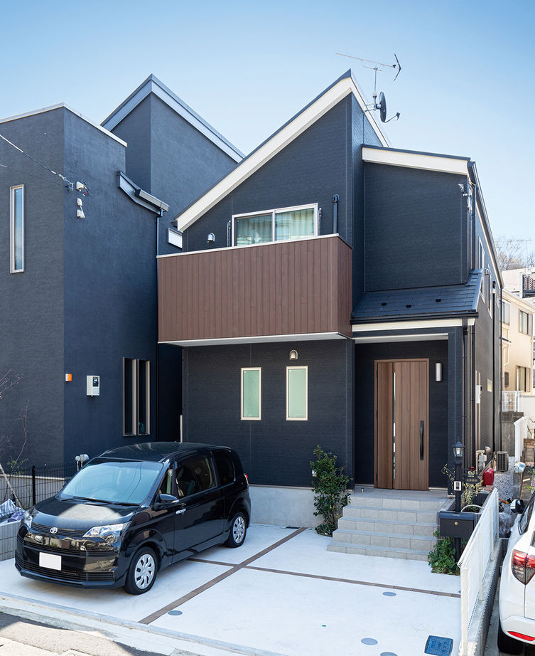 プロネット 【2000万円～2499万円／吹抜／耐震等級3／間取図有】開放感が際立つダイナミック空間と家事ラク動線の建築実例画像3