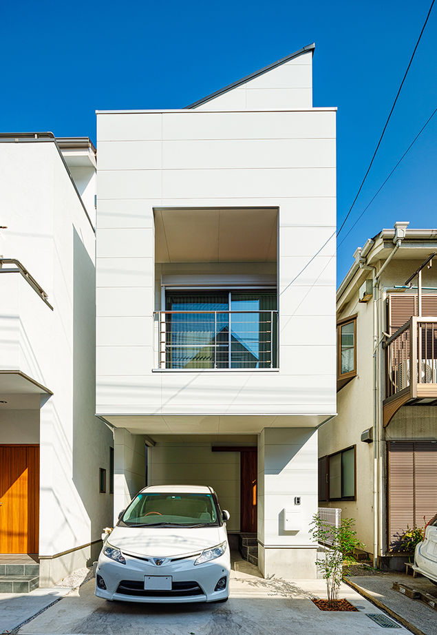 プロネット 【1500万円～1999万円／2階LDK／敷地19.5坪／間取図有】コスト重視で19.5 坪にスタイリッシュな3階建てをの建築実例画像2