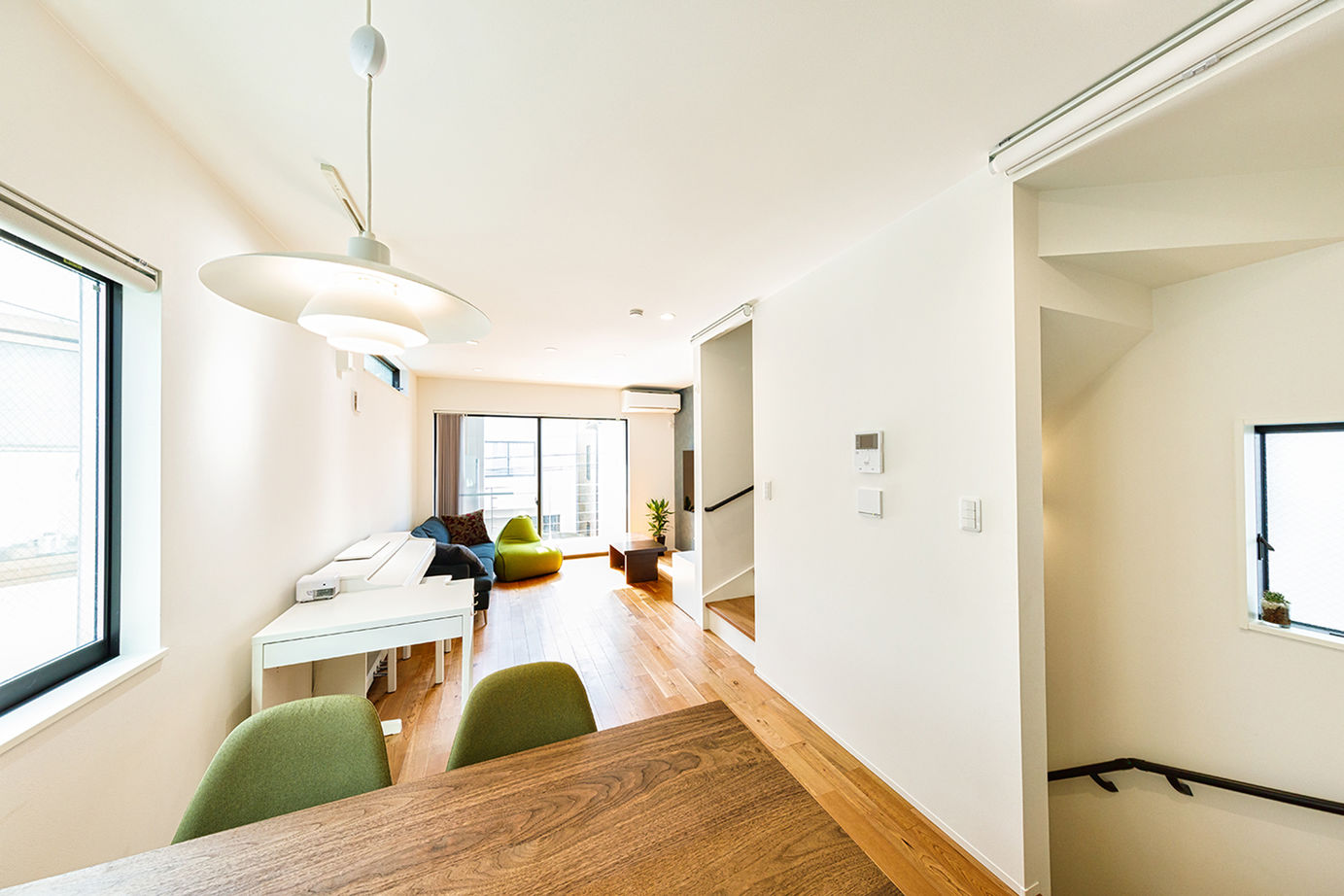 プロネット 【1500万円～1999万円／2階LDK／敷地19.5坪／間取図有】コスト重視で19.5 坪にスタイリッシュな3階建てをの建築実例画像6