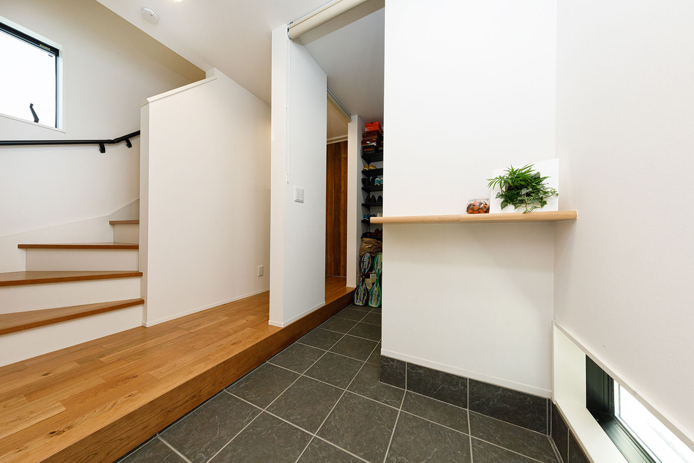 プロネット 【1500万円～1999万円／2階LDK／敷地19.5坪／間取図有】コスト重視で19.5 坪にスタイリッシュな3階建てをの建築実例画像14