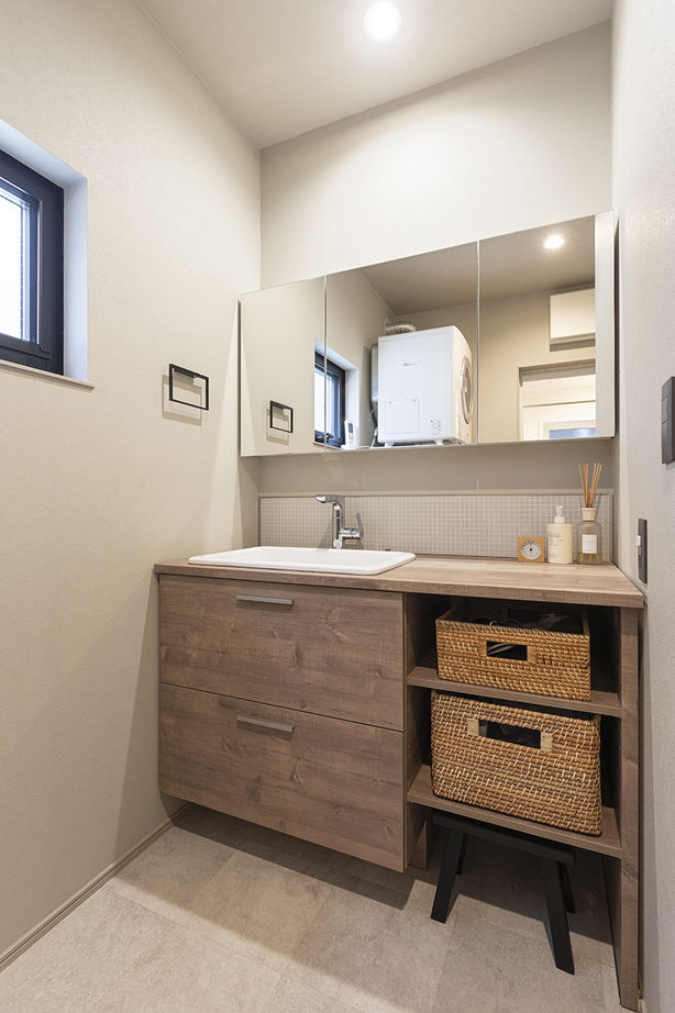 プロネット 【敷地17.1坪／延床30.6坪／2階リビング／間取図】周辺環境を活かし、光を楽しむプランが秀逸な狭小3階建ての建築実例画像7