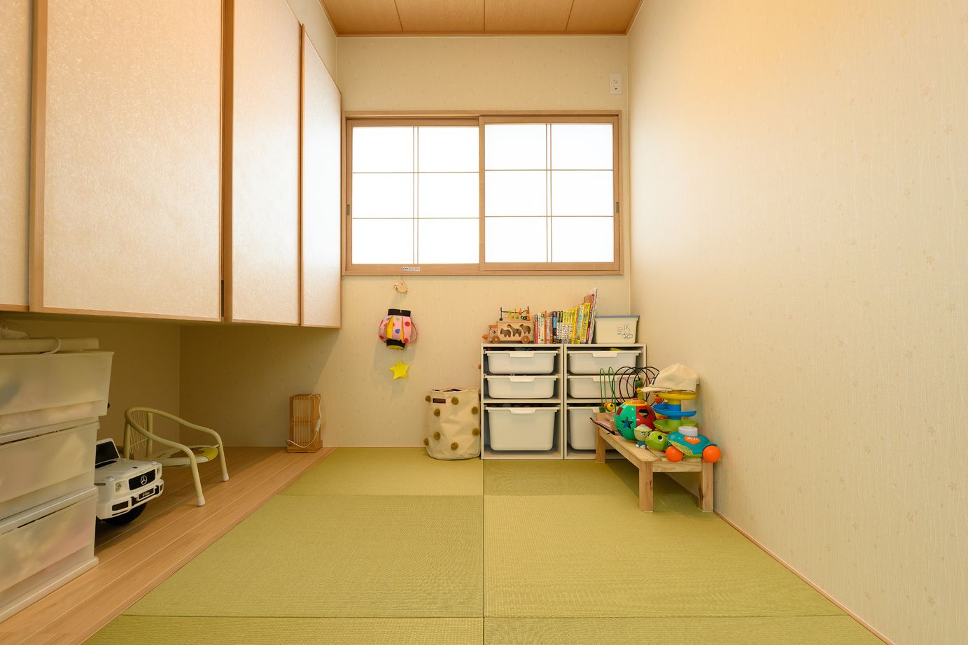 エースホーム 2000万円台でたてる　三人暮らしのコの字型ナチュラルハウスの建築実例画像8