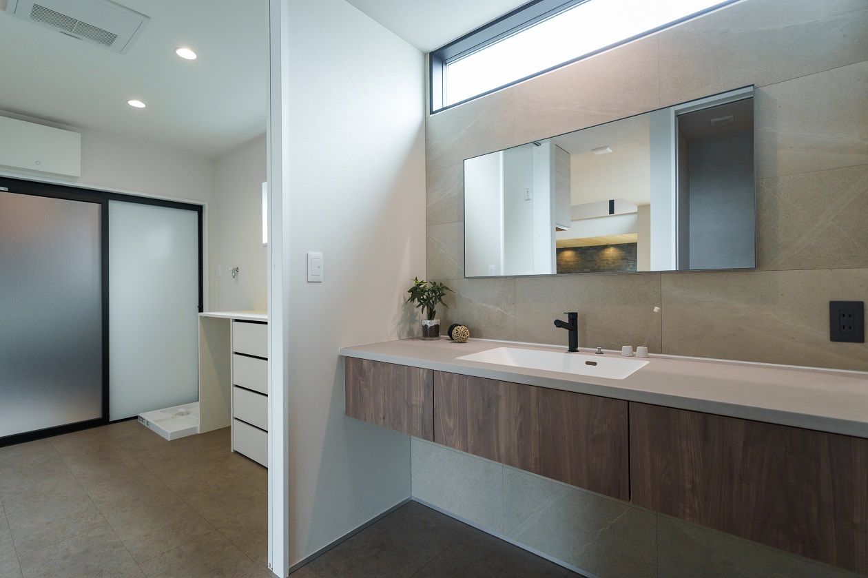 エースホーム 【平屋／ダウンフロアリビング／中庭】真似したい人続出！神間取りの平屋の建築実例画像7