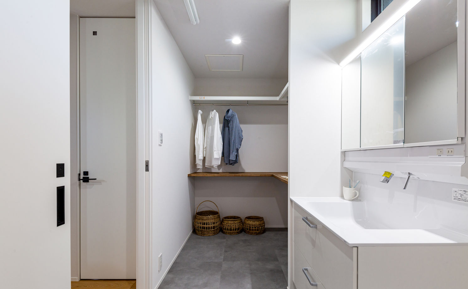 ハウスアップ 【京都府／敷地22.1坪】家事ラクを極めたカッコいい家。シンプルなデザインとスムーズな家事動線を両立の建築実例画像12