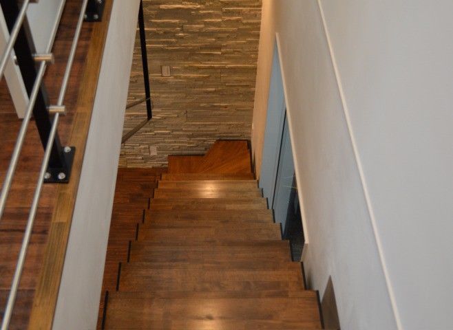 ARC style (アークスタイル) 魅せるオーダー収納で趣味のお酒を楽しむ家の建築実例画像8