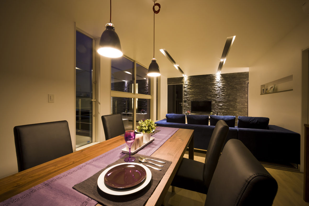 ARC style (アークスタイル) 住宅のプロがこだわり抜いた、集大成と呼べる作品 パティオがつなぐ二世帯住宅の建築実例画像2