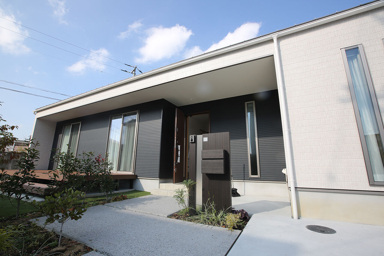 いえとち本舗 【2600万円台｜平屋｜ZEH｜太陽光23.94kW付】30畳のLDKが圧巻の「はたらく平屋」の建築実例画像8