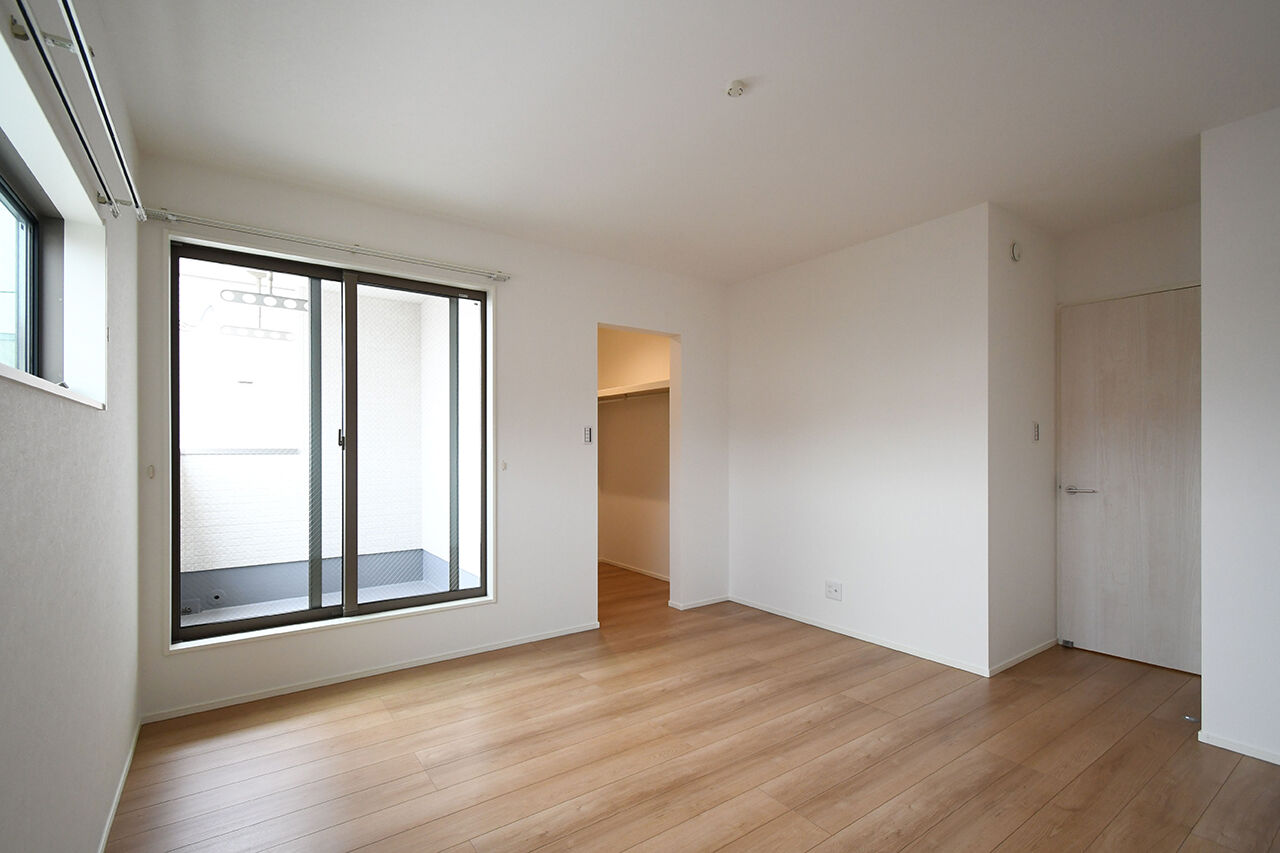 いえとち本舗 【1500万円台｜29.4坪｜太陽光6.08kW付｜スマートハウス】リビングつながりの畳コーナーがある家の建築実例画像5