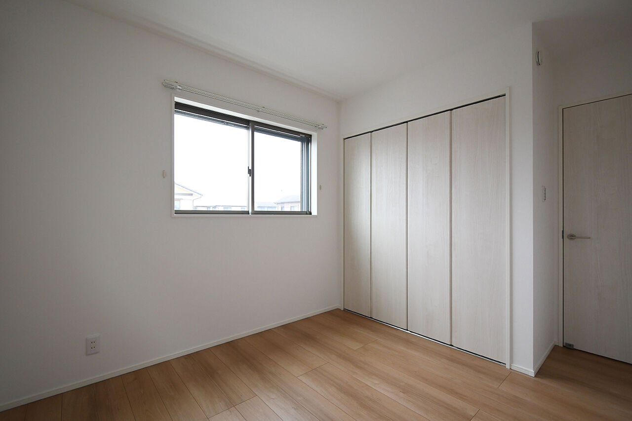 いえとち本舗 【1500万円台｜29.4坪｜太陽光6.08kW付｜スマートハウス】リビングつながりの畳コーナーがある家の建築実例画像8