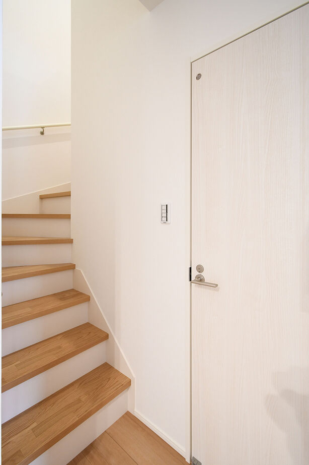 いえとち本舗 【1500万円台｜29.4坪｜太陽光6.08kW付｜スマートハウス】リビングつながりの畳コーナーがある家の建築実例画像10