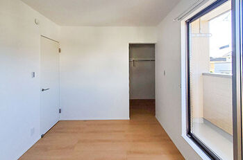 いえとち本舗 【1000万円台前半｜27.2坪｜太陽光5.32kW付｜スマートハウス】広々16.7畳のオープンLDKがある家の建築実例画像7