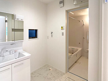 いえとち本舗 【1000万円台前半｜24.7坪｜太陽光6.08kW付｜スマートハウス】各部屋にウォークインクローゼットのある家の建築実例画像10