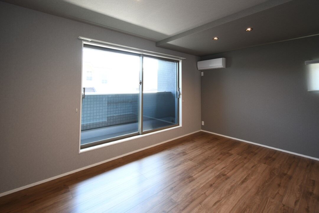 いえとち本舗 【1900万円台|2階建|太陽光12kW付】30帖のLDKとアイランドキッチンが特徴の「イエテラス」の建築実例画像4