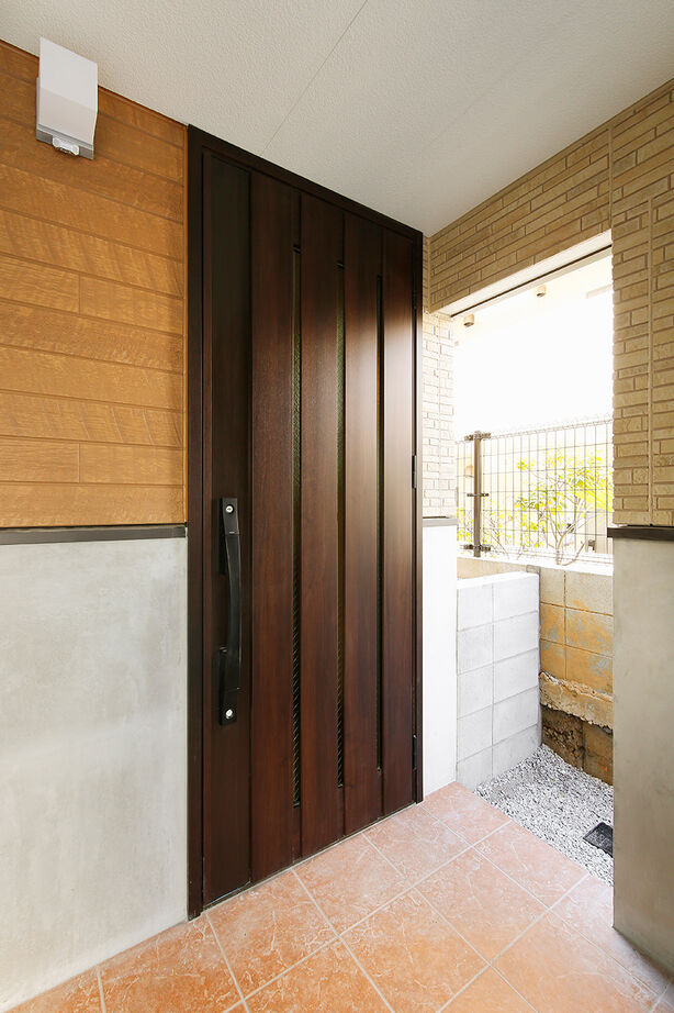 ワイケイホーム 【約14坪・間口4ｍ】ビルトインガレージ＋スカイバルコニー＋ホテル仕様の室内/高さ制限を見事にクリアの建築実例画像10