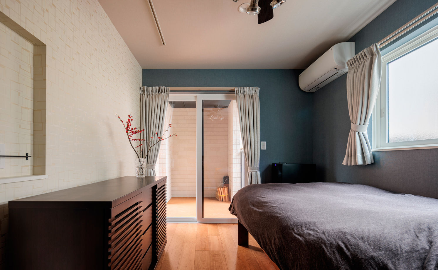 TAINN DESIGN　一級建築士事務所 【3000万円台/30坪台/間取り図あり】木の温もりと吹き抜けの開放感！家族の繋がりを育む２階リビングの建築実例画像14