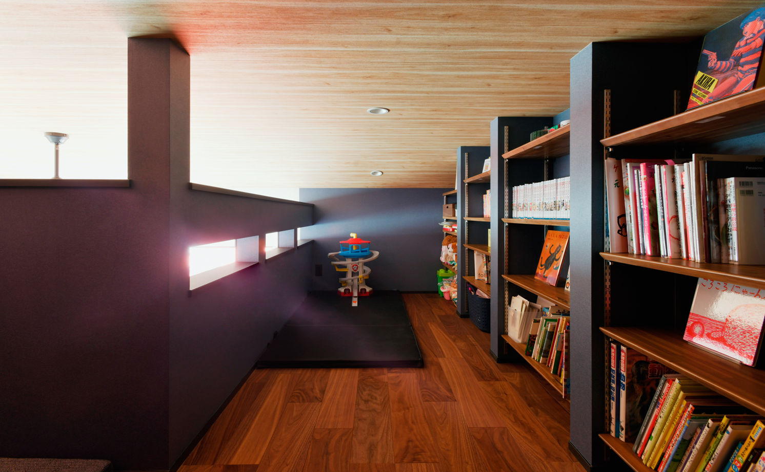 TAINN DESIGN　一級建築士事務所 【26.9坪/狭小地/2階リビング/ロフト】色づかいや造作・細かい設えにもこだわり抜いた、長く愛着を持てる家の建築実例画像7