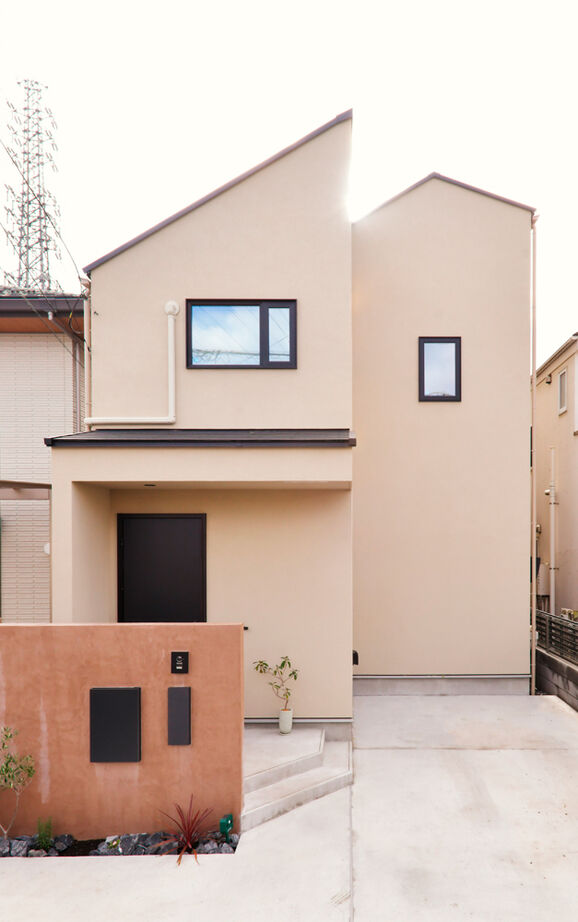 TAINN DESIGN　一級建築士事務所 【3900万円台／36.6坪／高耐震／間取り図】好きなものに囲まれて暮らす。充実収納＋家事ラクプランも必見の建築実例画像2