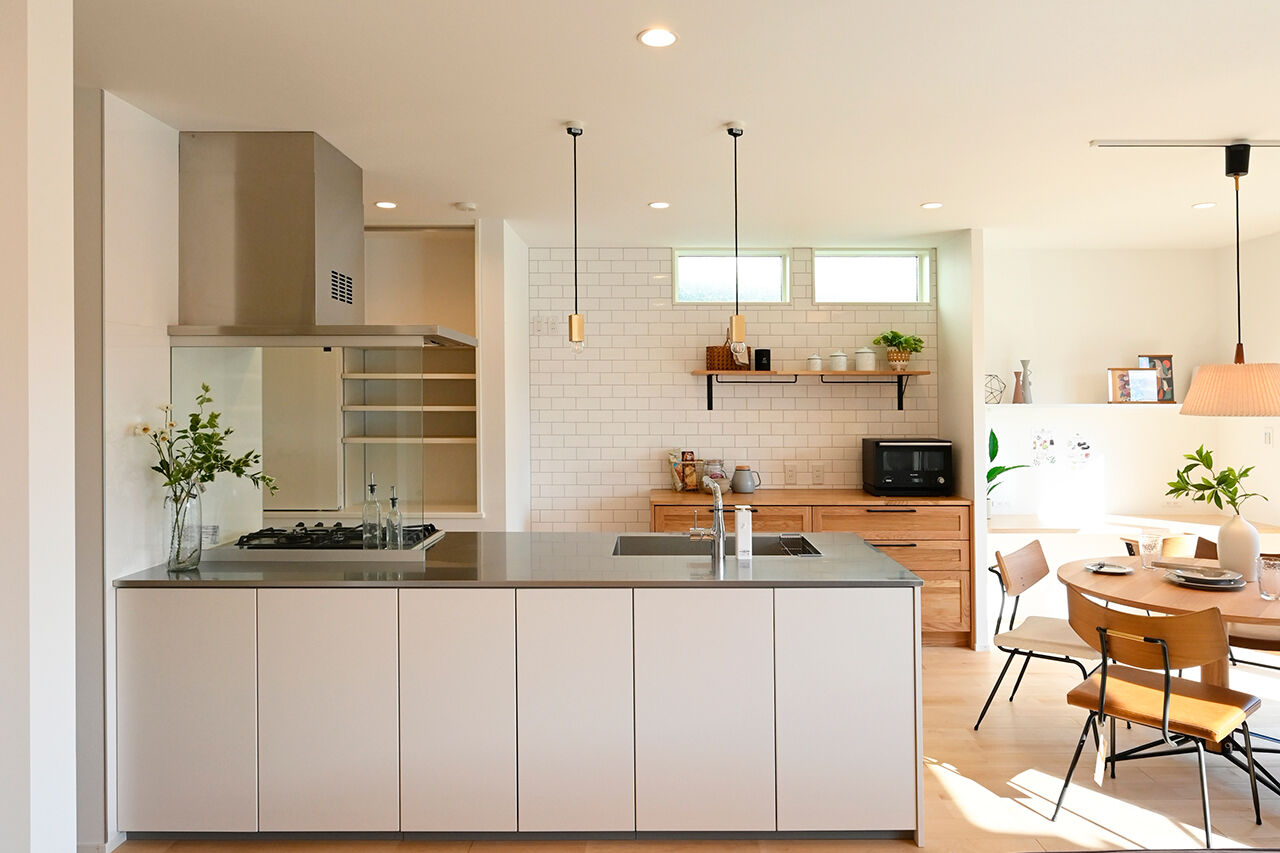 ユートピア建設 【名古屋市｜32坪の平屋】共働き・子育てファミリーの「家事があっという間に終わる」回遊動線の平屋の建築実例画像4