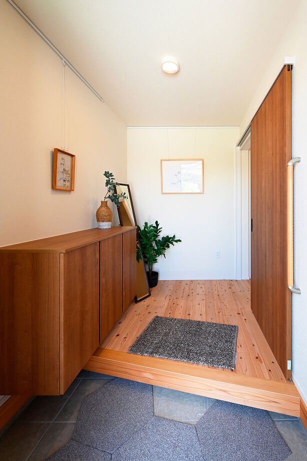 ユートピア建設 【2000万円台｜24坪の平屋】60歳からの家づくり。「快適・安心な老後」のためのシニア夫婦の平屋の建築実例画像10