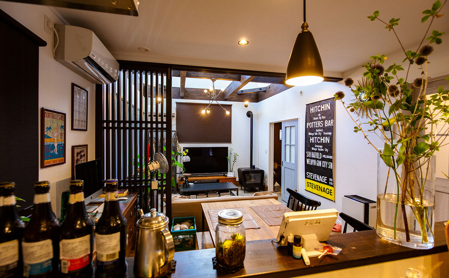 近江建設/アイフルホーム・フィアスホーム 【土間リビング／1000万円台／間取り有】「吹き抜け」＋「庭・ガレージ」＋「インテリア」の開放的な住まいの建築実例画像6