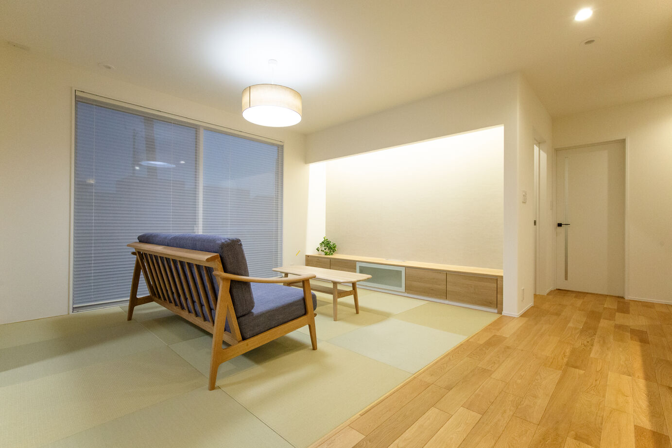 近江建設/アイフルホーム・フィアスホーム シンプルなパッシブデザインの平屋住宅の建築実例画像2