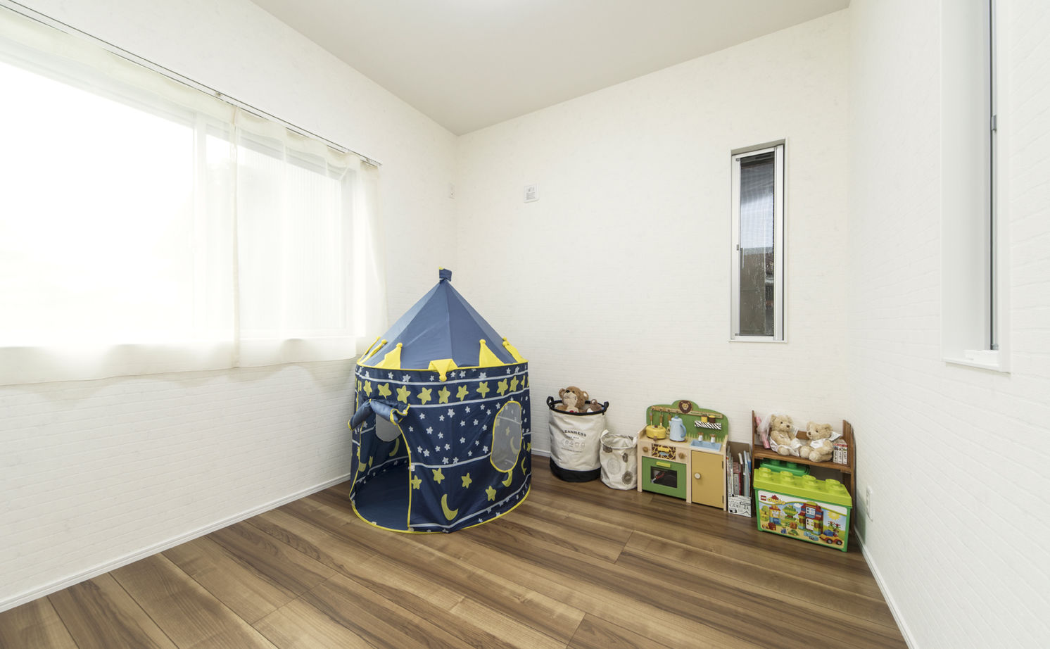 クラフトホーム 【1000万円台/平屋/3LDK/間取り図】勾配屋根のラインが美しい平屋。生活感を抑えたホテルライクな平屋の建築実例画像12