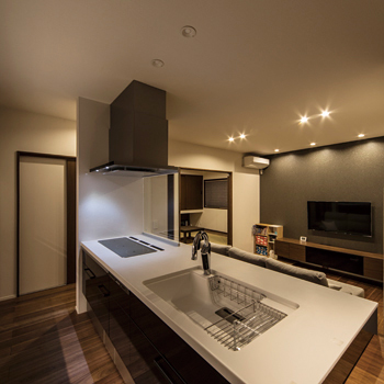 クラフトホーム 【2000万円台/40坪台/3LDK/スキップフロア/間取図有】クールな外観デザインと間取りにこだわった家の建築実例画像5